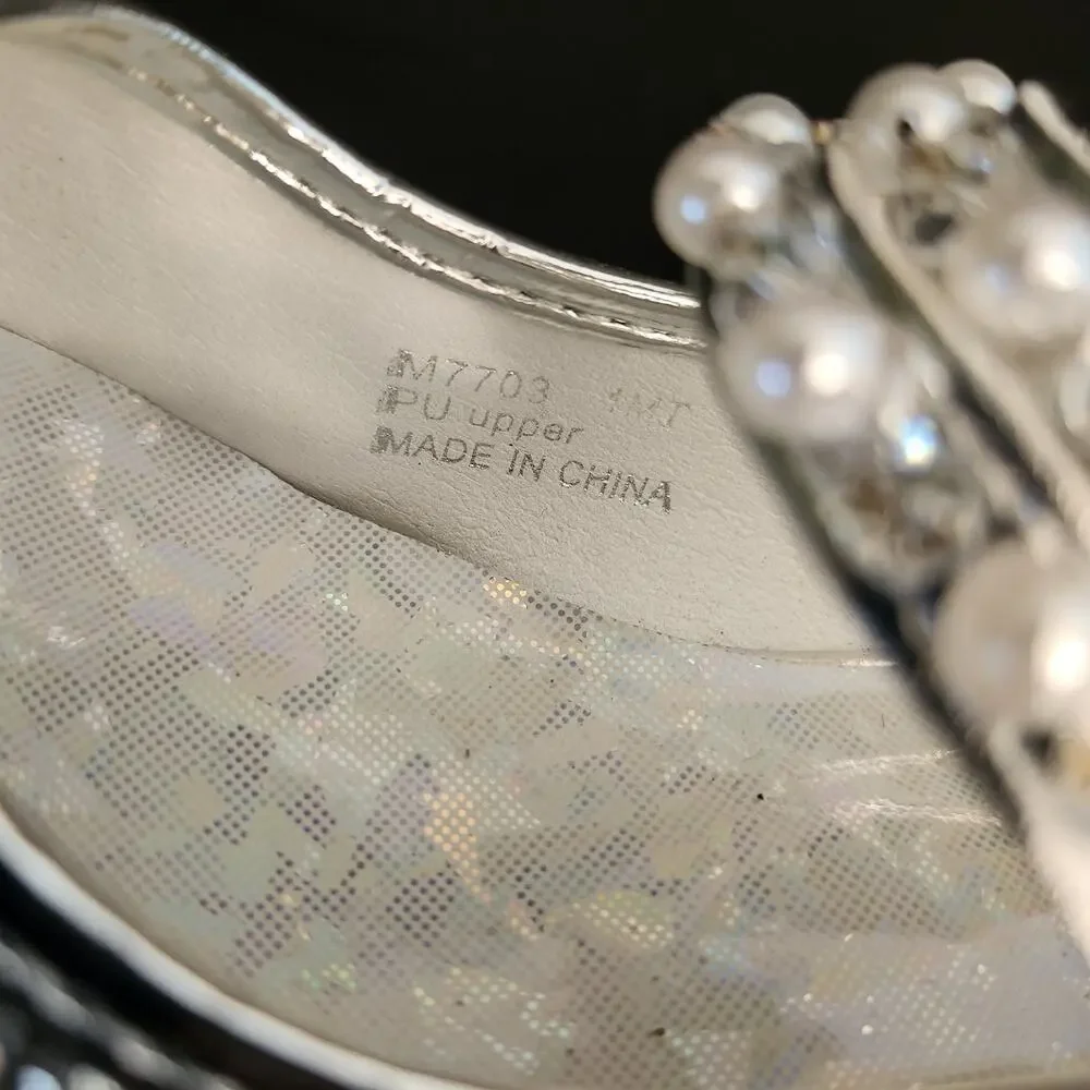 Girls Motasha Low Heel Dress Shoes Silver Glitter Pumps Sz 1 M Pearls & Beads